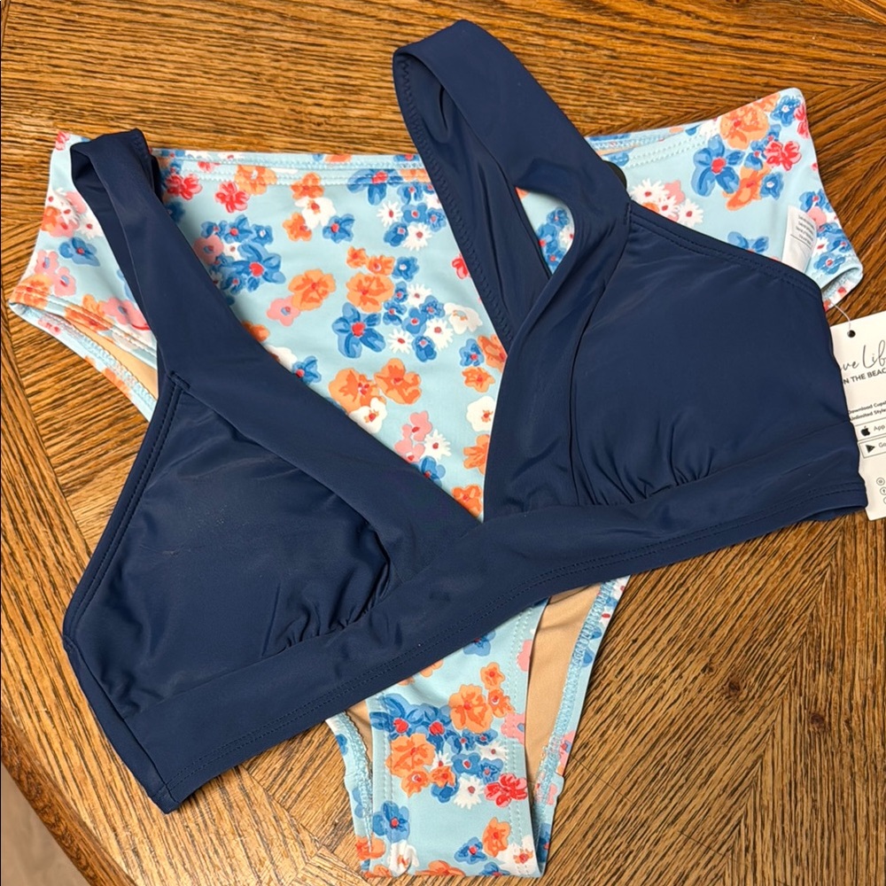 Cupshe NWT S NAVY BLUE TOP and COTTON ON BODY S light blue orange floral bikini